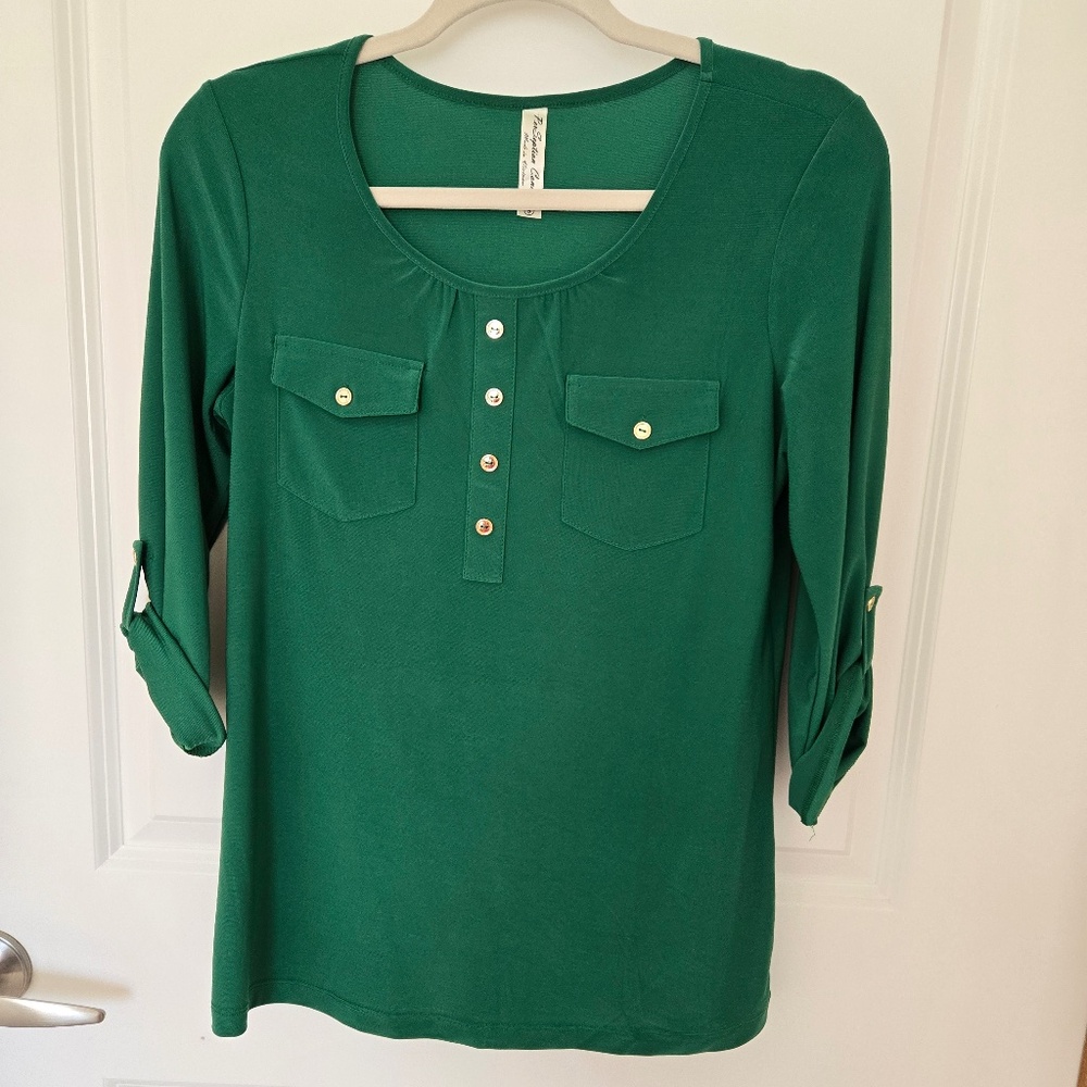 Womens Size S green blouse